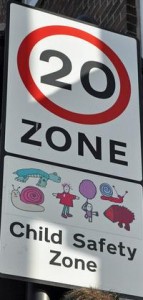20mph child safety zone sign